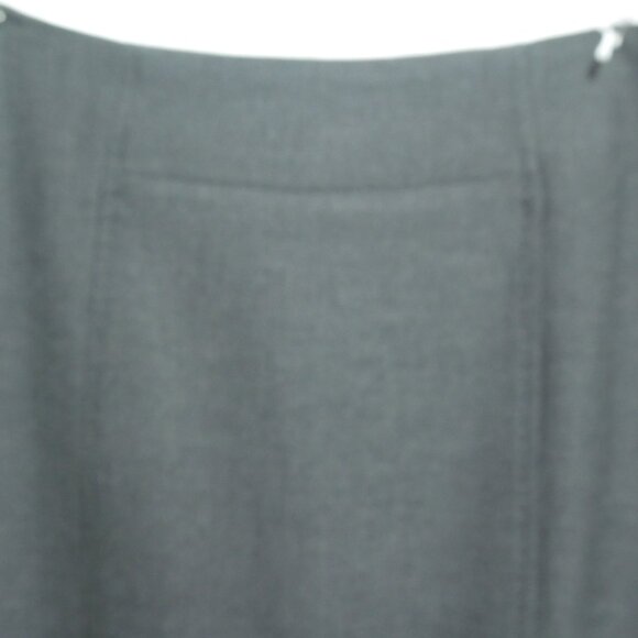 Ann Taylor LOFT Petites Black Pencil Mini Skirt - Size 2P - Picture 5 of 14